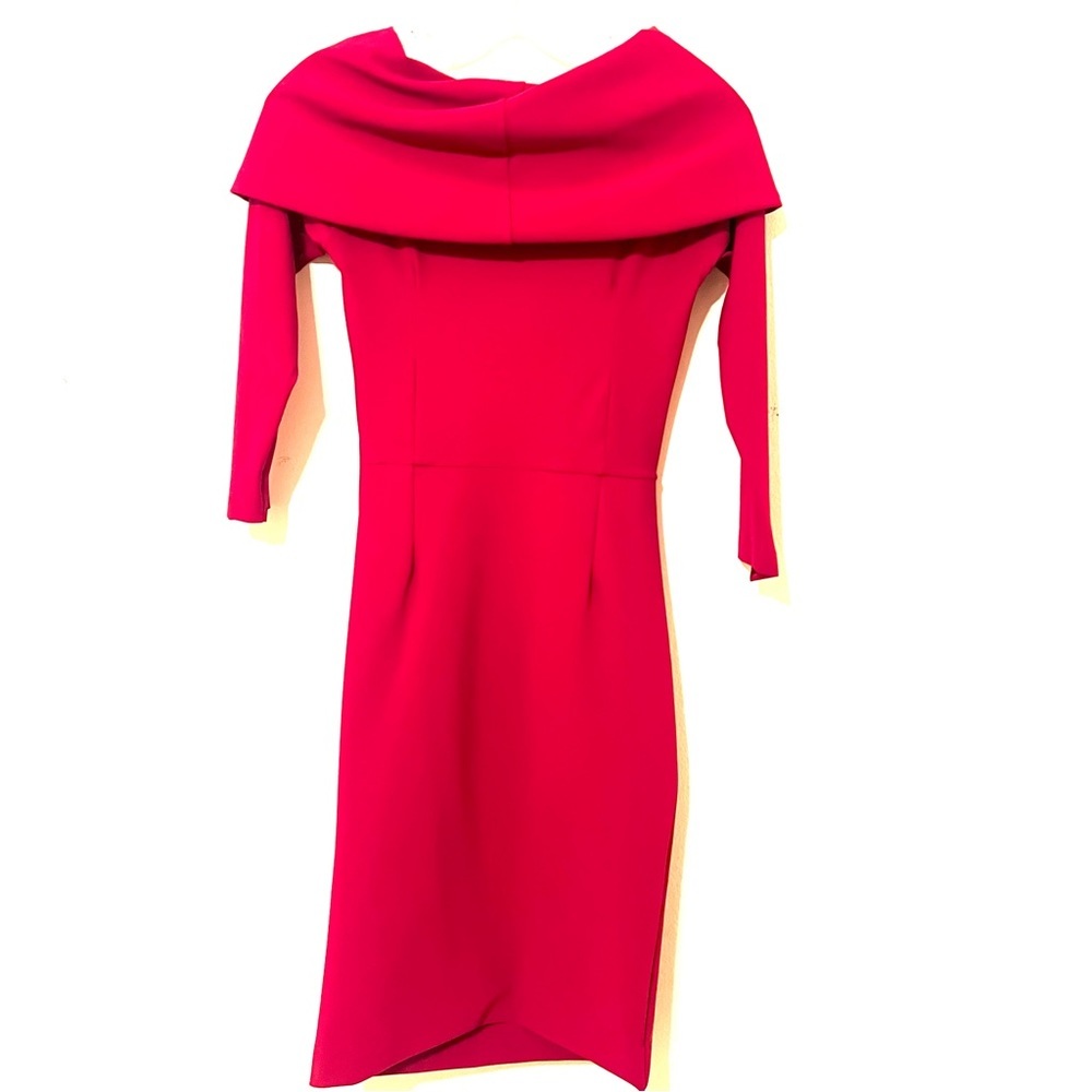 SOLD ♥️ CHIARA BONI LA PETITE ROBE Red Off-the-Shoulder Portrait Dress - Picture 4 of 8